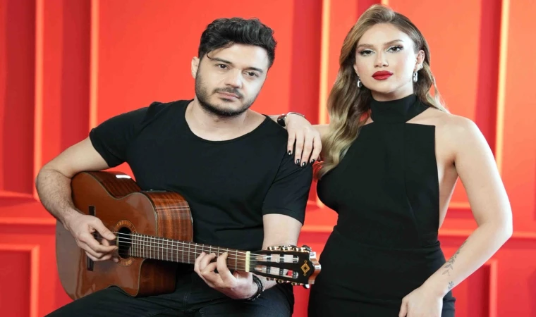 ECE MUMAY & İLYAS YALÇINTAŞ'TAN BÜYÜLEYİCİ PERFORMANS