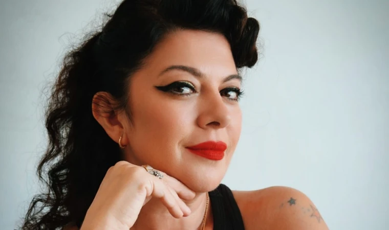 ÖZGE FIŞKIN'DAN SÜRPRİZ COVER