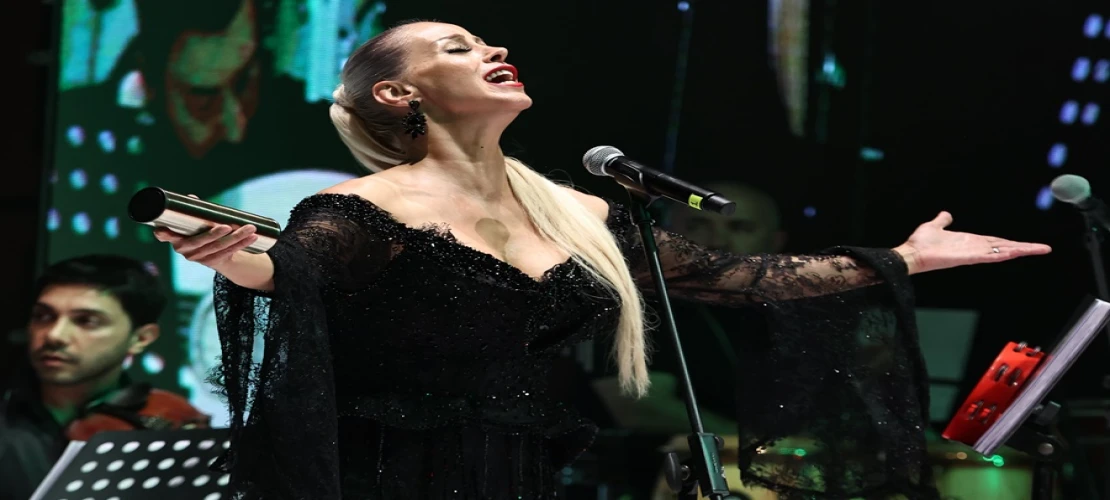 NİRAN ÜNSAL SESSİZLİĞİ BOZDU