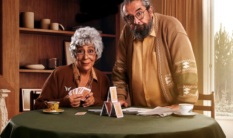 MERAKLA BEKLENEN OYUNUN AFİŞİ SOSYAL MEDYADA YAYINLANDI