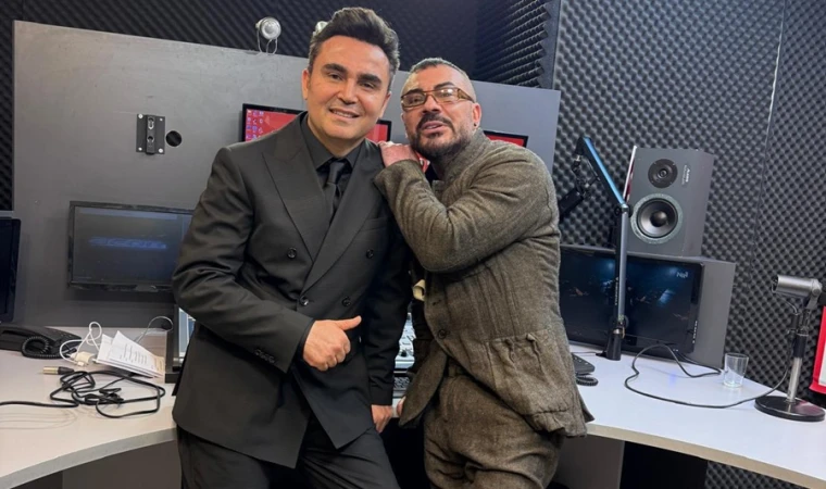 HALA BABASININ YASINI TUTUYOR