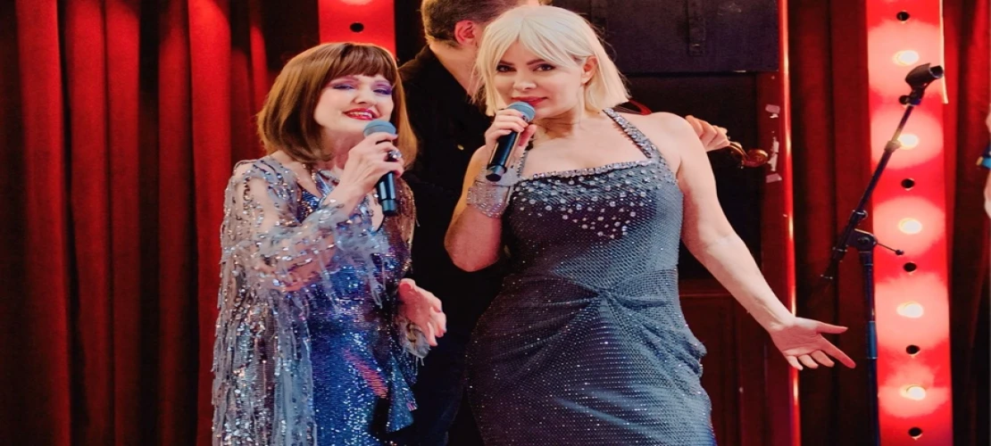 ÖMÜR GEDİK VE GÜLDEN KARABÖCEK SAHNEYİ SALLADI