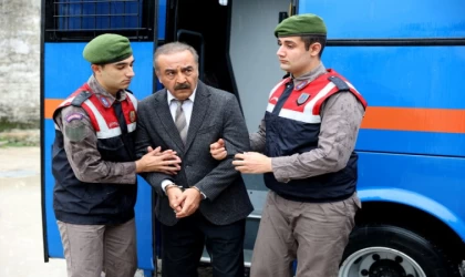 YILMAZ ERDOĞAN’DAN ‘İNCİ TANELERİ’ GELİYOR