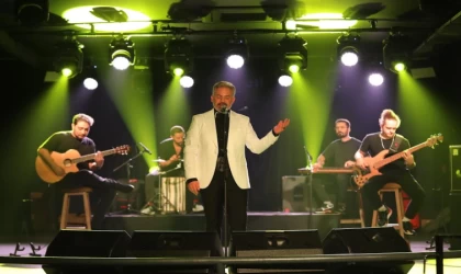 TİMUR ACIMIŞ'DAN ÖZLEDİĞİM ŞARKISIN