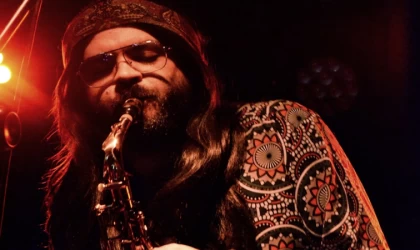 RETROBÜS GRUBUNUN YENİ ŞARKISI “HATUN” YAYINDA