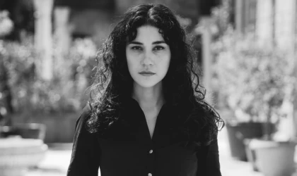 DUYGU ÜSTÜNBAŞ'IN İLK MÜZİK PROJESİ