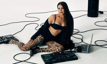 SİMGE’DEN YILIN ALBÜMÜ