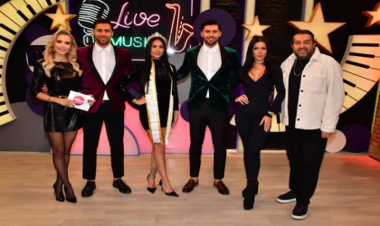 MODELLER 50FİFTY'DE