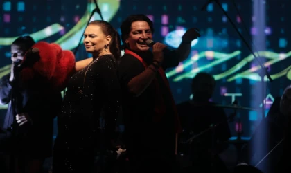 YENİ YIL HERKESE ŞANSLI GELSİN