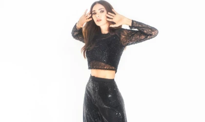 ŞİMDİ DE DANS PİSTİNDE