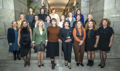 BİR BAŞARI ÖYKÜSÜ