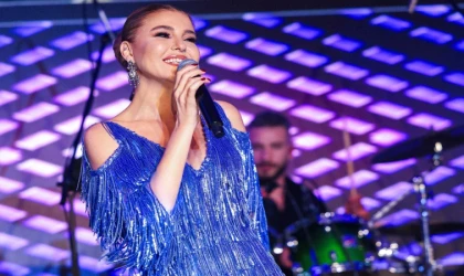 MASMAVİ GÜLBEN ANTALYA’YI AYDINLATTI