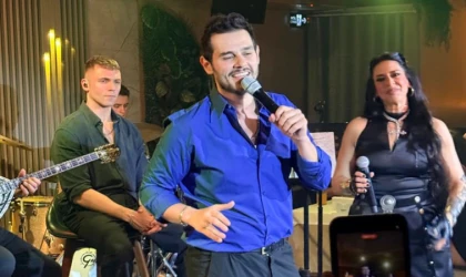 GREK MÜZİĞİNİN KALBİ ZORBA’DA ATTI