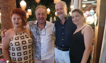 ARİF SUSAM'DAN PAVİLİON URLA'DA UNUTULMAZ MÜZİK GECESİ