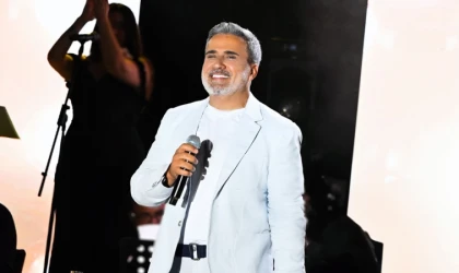 EMRAH'TAN BODRUM'DA GÖVDE GÖSTERİSİ
