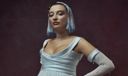 MELİKE ŞAHİN ZİRVEDE